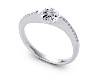 Luxury-04for0.7ct